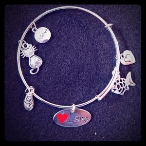 Sliver Charm Bracelet